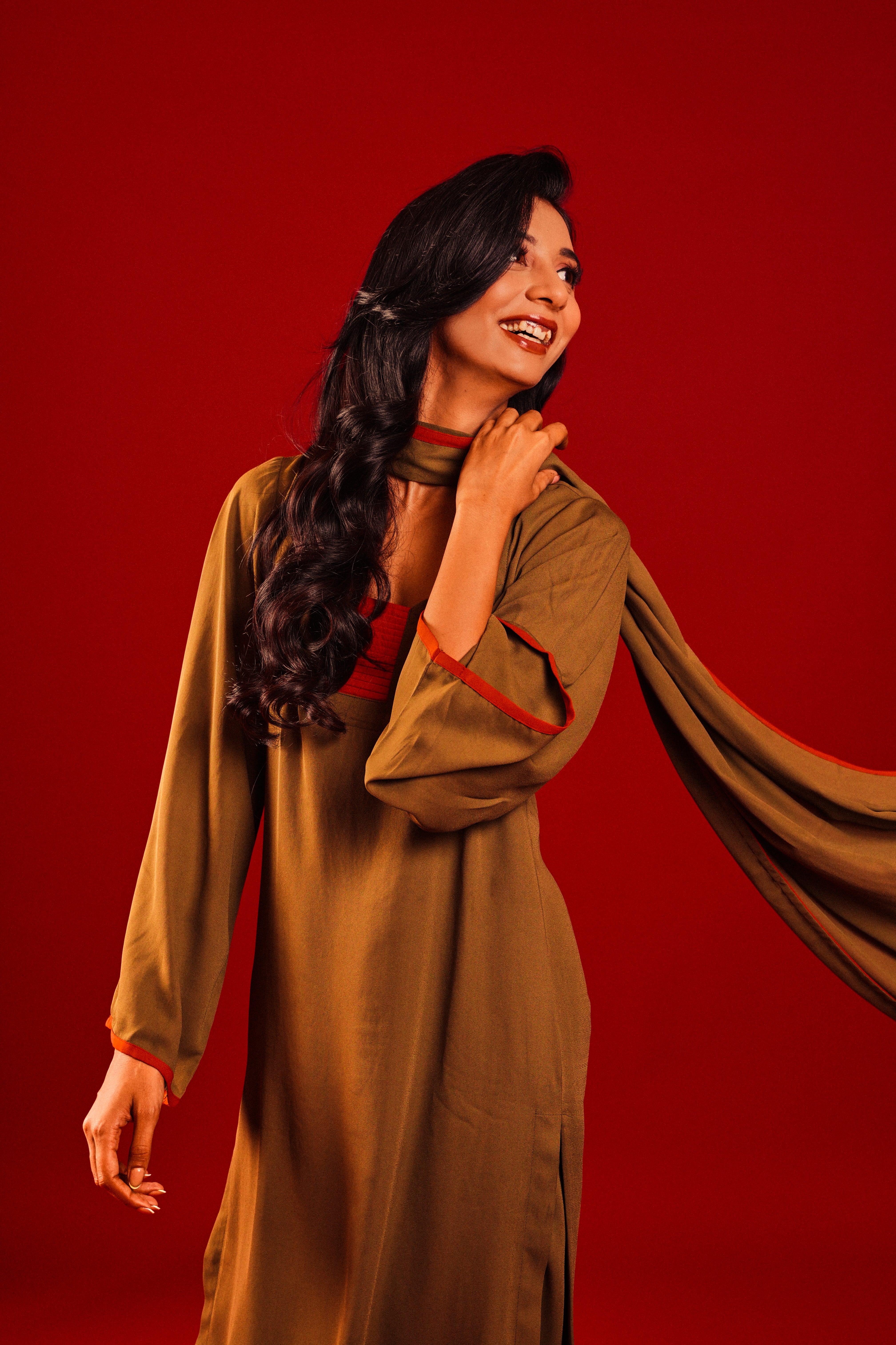 The Kalyani Suit (Ready To Ship)