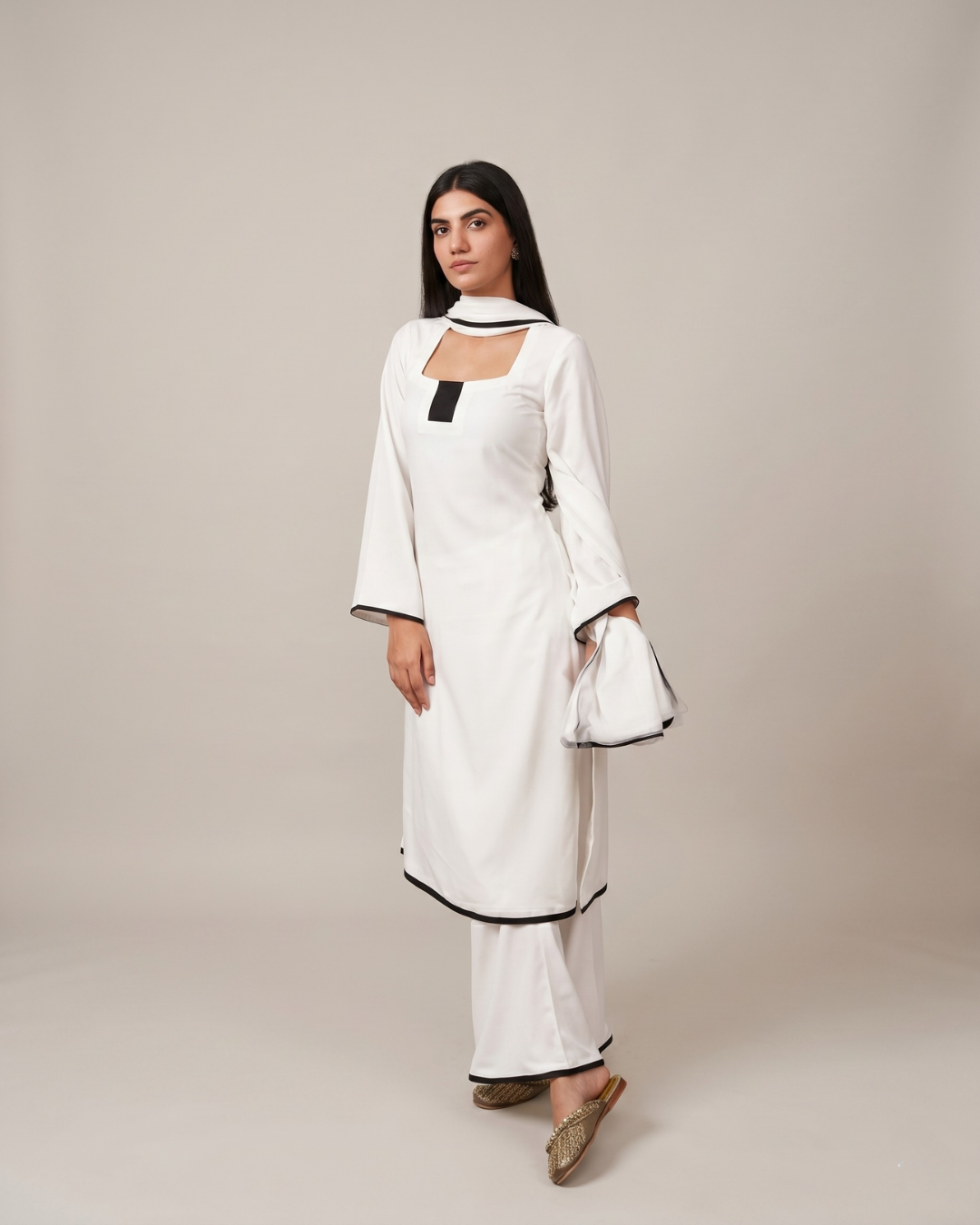 THE CHANDNI SUIT 2.0