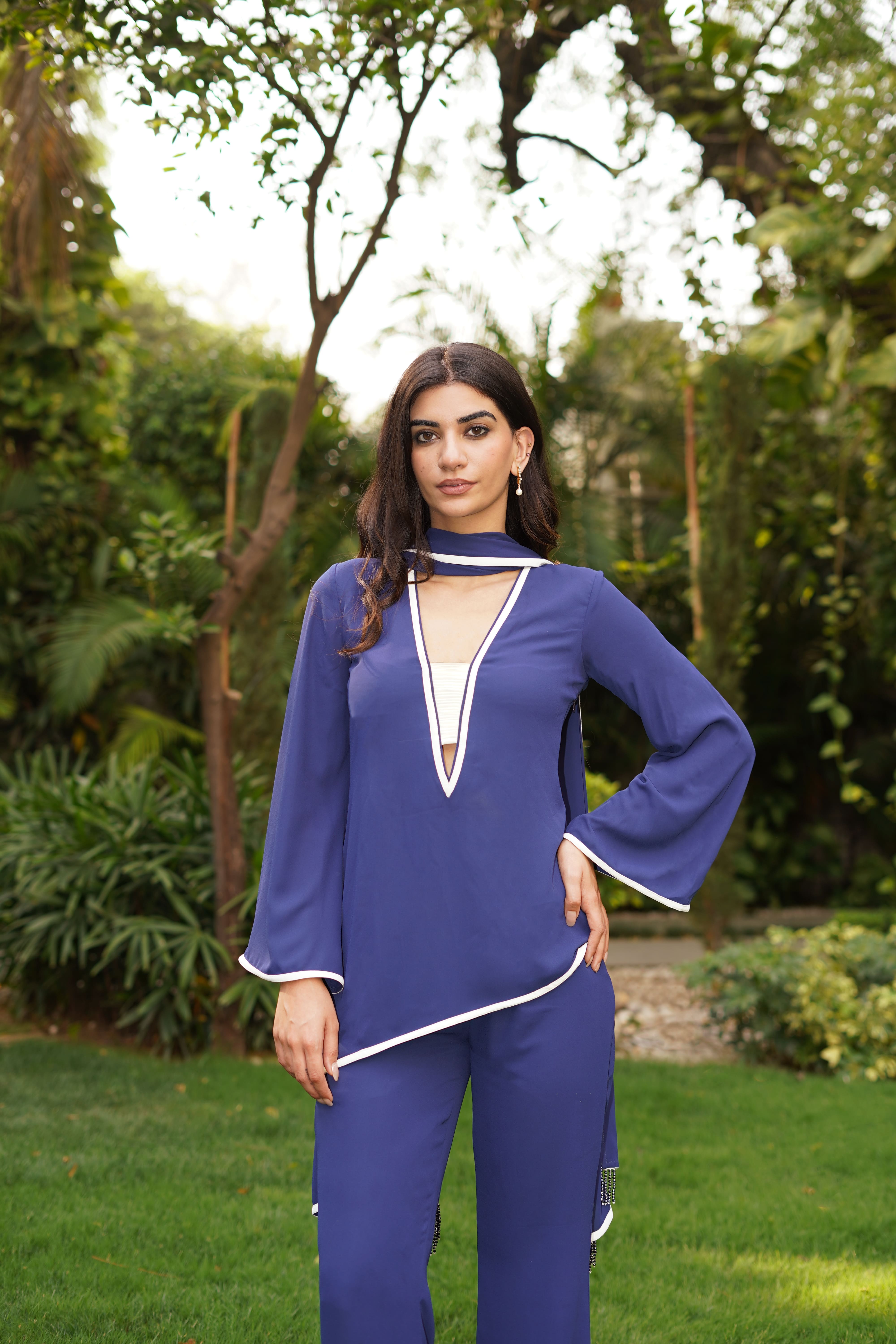 Mastani Suit