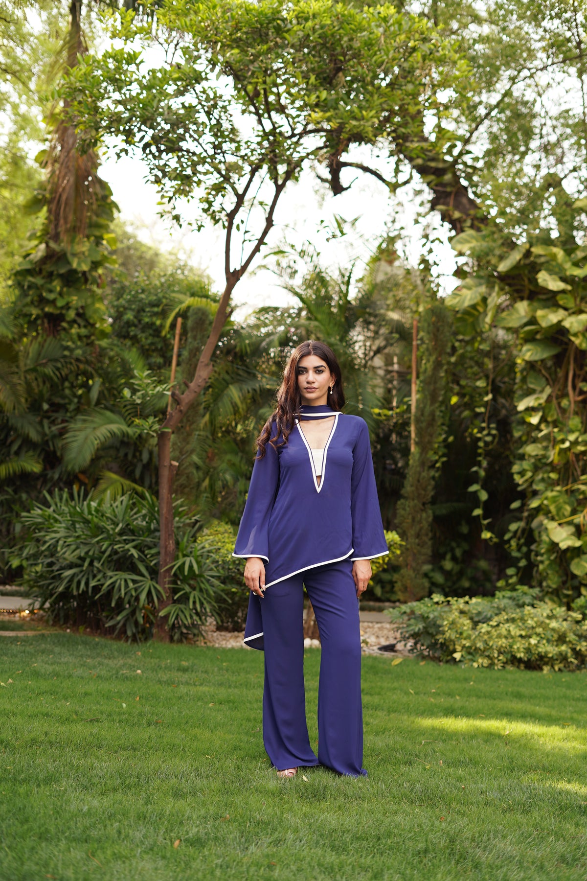 Mastani Suit